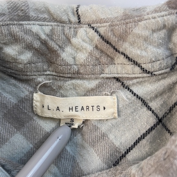 La Hearts Striped Long Sleeve Women X23-18 - Picture 4 of 6